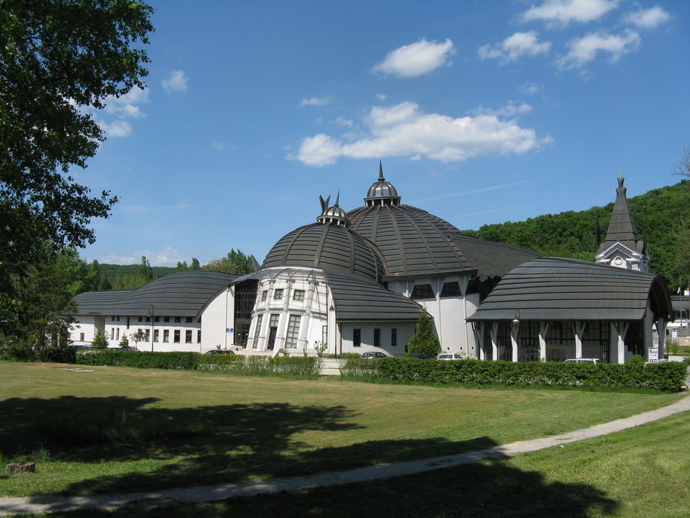 Oktatás